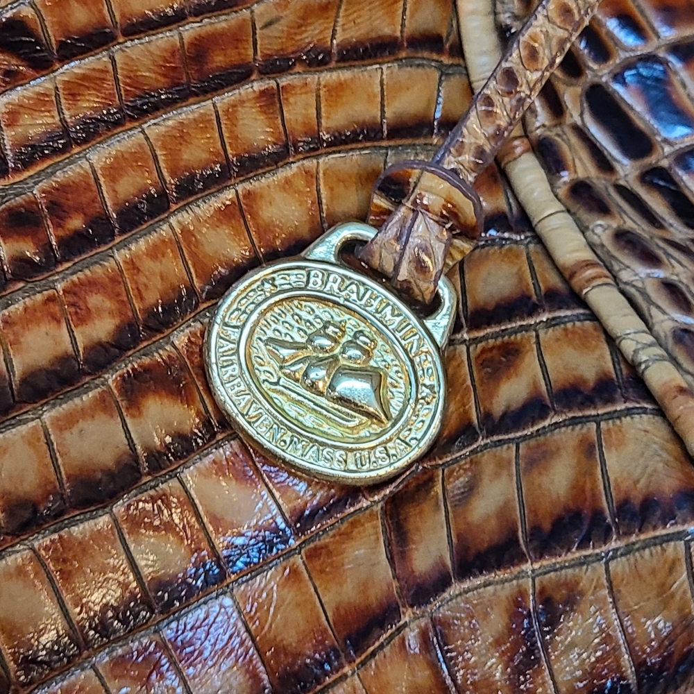 Brahmin Vintage pleated Y2K Baguette Daria shoulder bag EUC - Picture 16 of 16